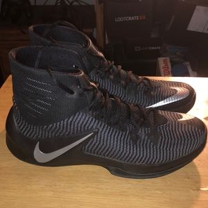 Preowned Nike zoom clear out size 9 no box need to sell fast